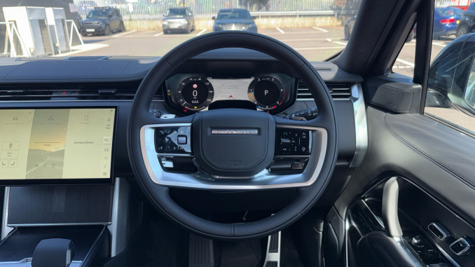 Land Rover Range Rover 3.0 D300 Westminster Edition 4dr Auto Diesel Estate - Image 15